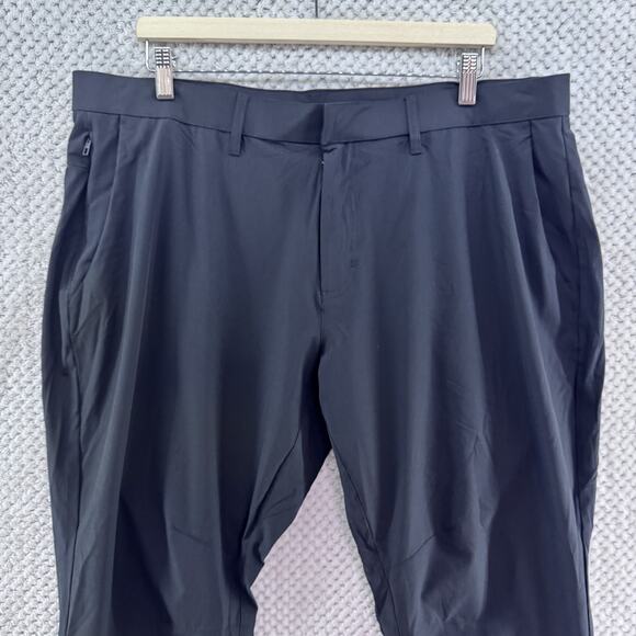 Fabletics Pants Mens 40X30 Black Jogger Pants Straight Leg Zip Pockets Athletic - Picture 2 of 16